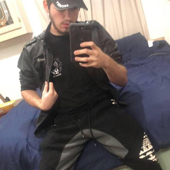 Meet your Posher, Mack - Picture 1 of 1